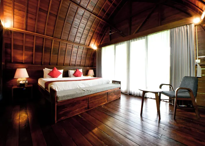 The Lumbung Wood * Seminyak (Bali)