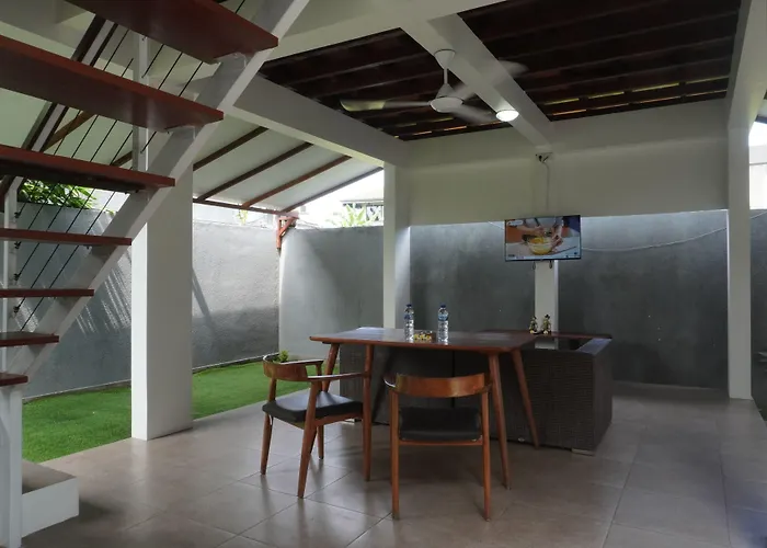 Villa The Lumbung Wood Seminyak (Bali)