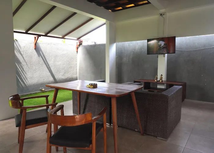Villa The Lumbung Wood Seminyak (Bali)